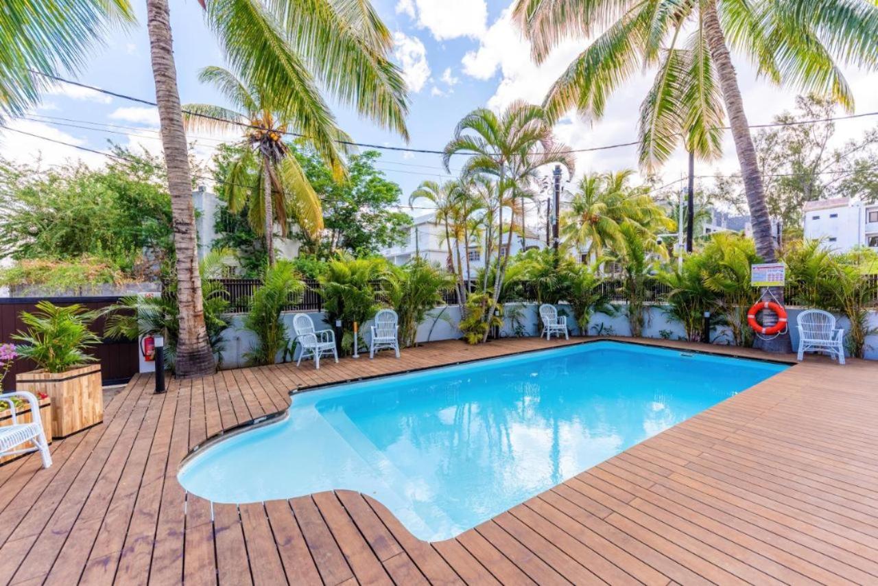 Sunkissed - Brand New Beach Apartment Located 50M From Beach Flic en Flac Exterior photo